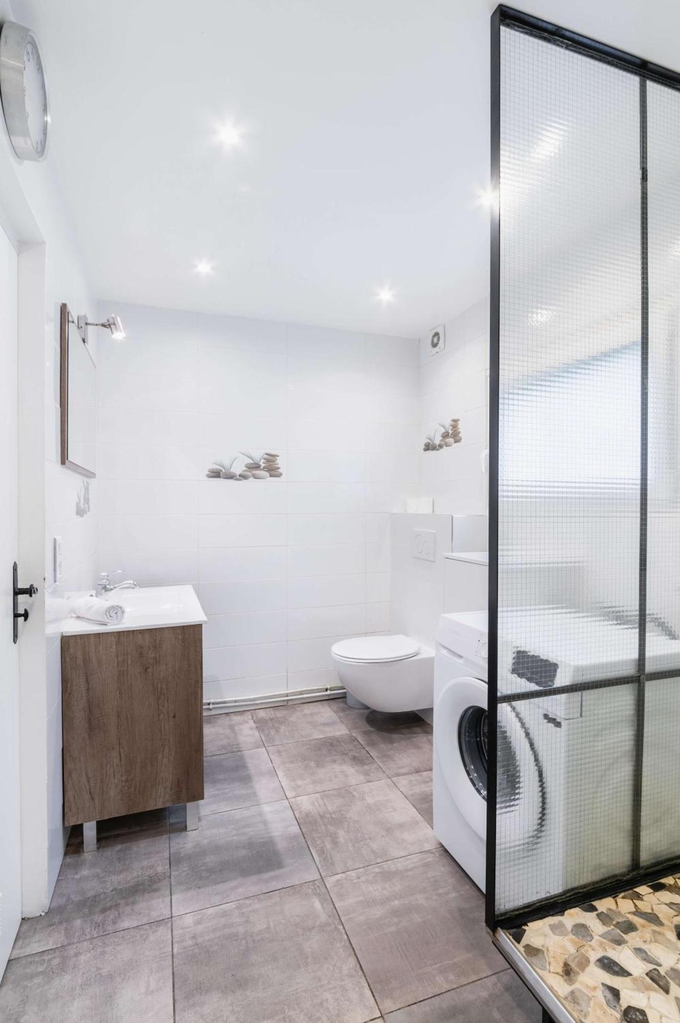 Villa Paris Pour 8 Personnes - Flat-guest Romainville